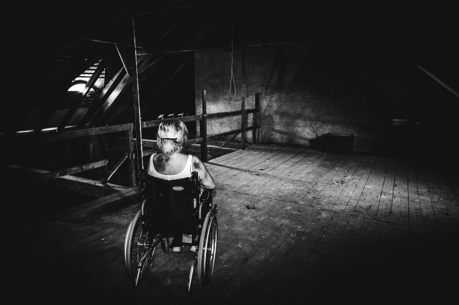 Fotoprojekt „Sehen Sie hin!“ – gestellte Szene zum Thema Pflegenotstand